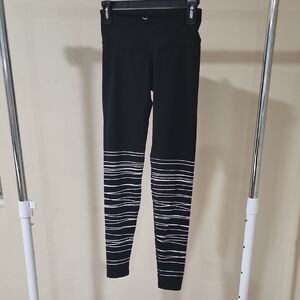 Old Navy Black Leggings with White Stripes